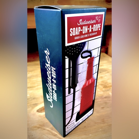 New • Unopened • Sudweiser • Soap On A Rope • Novelty Soap • from NPW - Picture 2 of 6